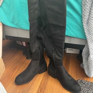 High knee boots